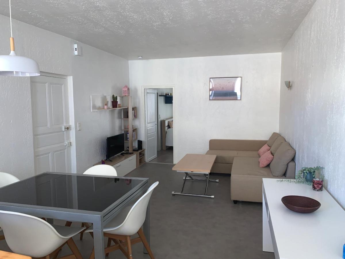 Appartement Douillet Лорґ Екстер'єр фото